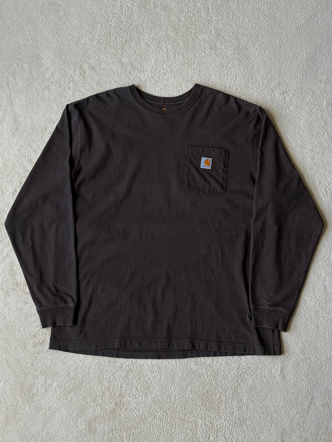 칼하트 포켓 롱슬리브 상품이미지2