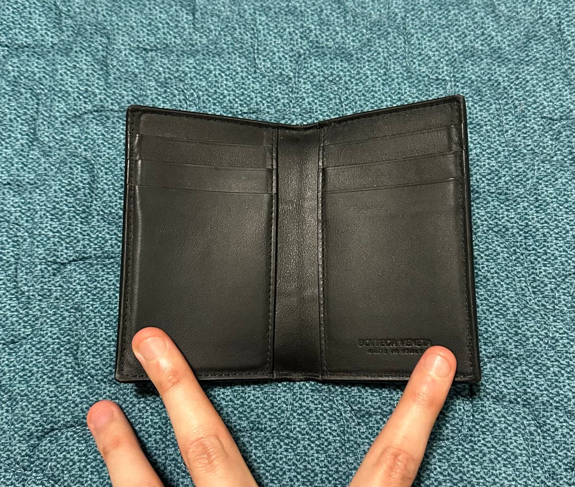 보테가베네타 플랩 카드 지갑 상품이미지3