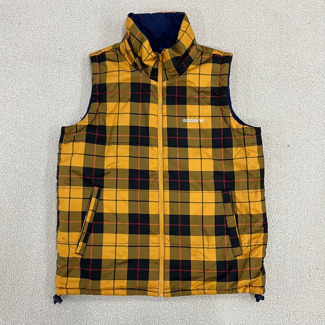 100 아디다스 리버시블 패딩 조끼 0129M1 상품이미지6