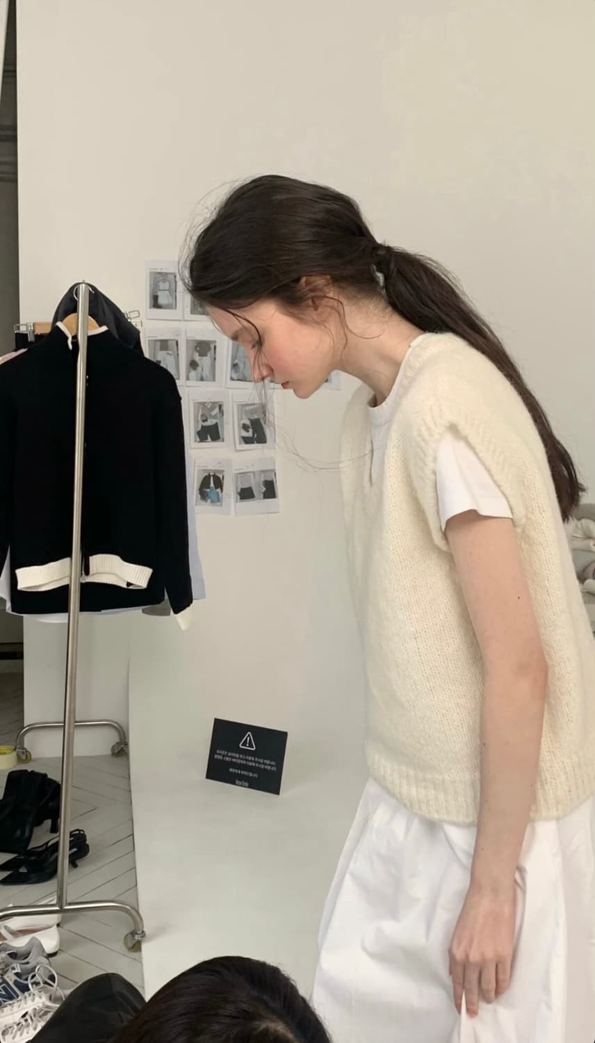 윤슬 알파카 베스트 아이보리 alpaca vest 상품이미지2
