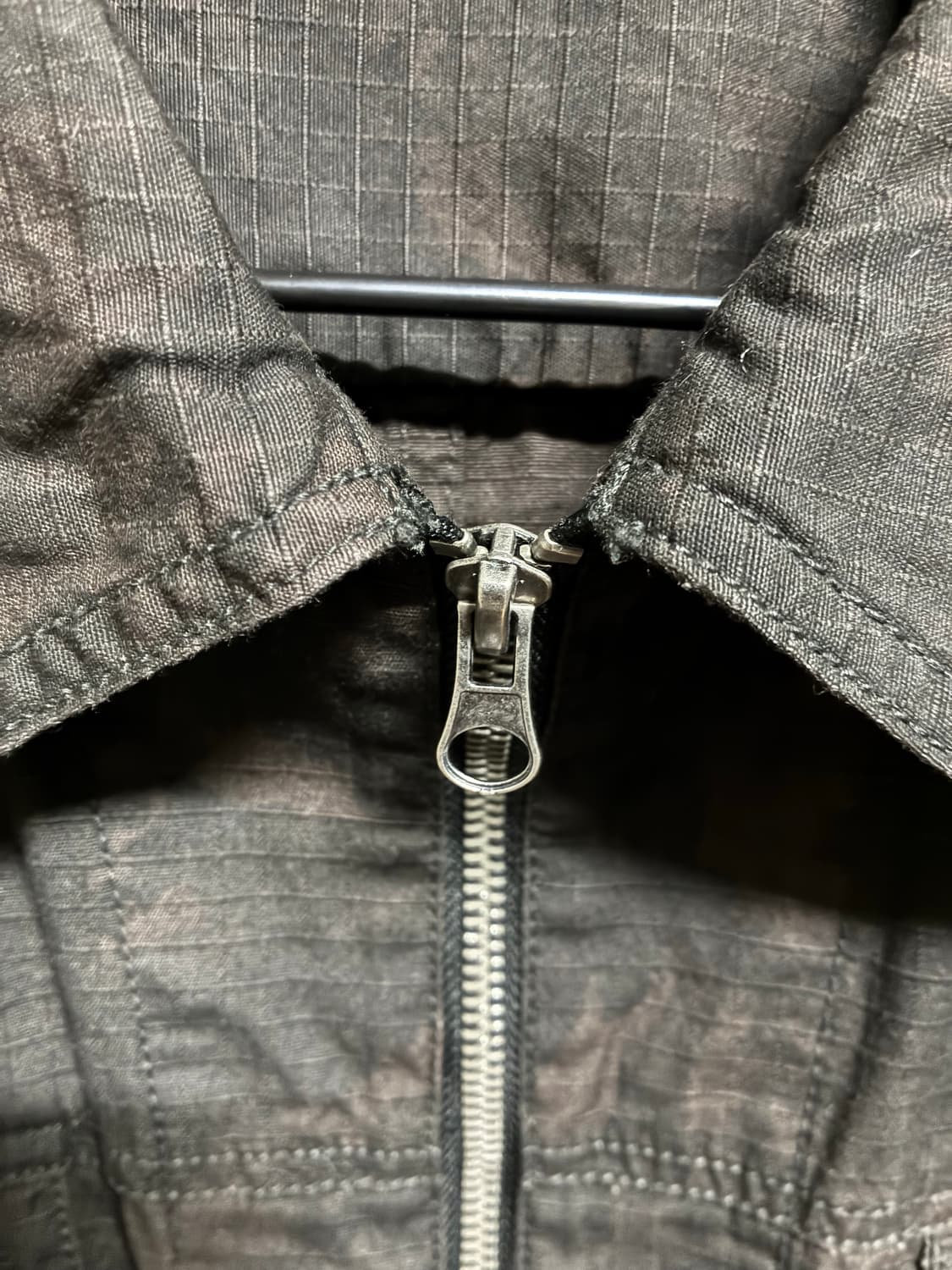 [새상품] 블랙 카모 바람막이 L/100 상품이미지5