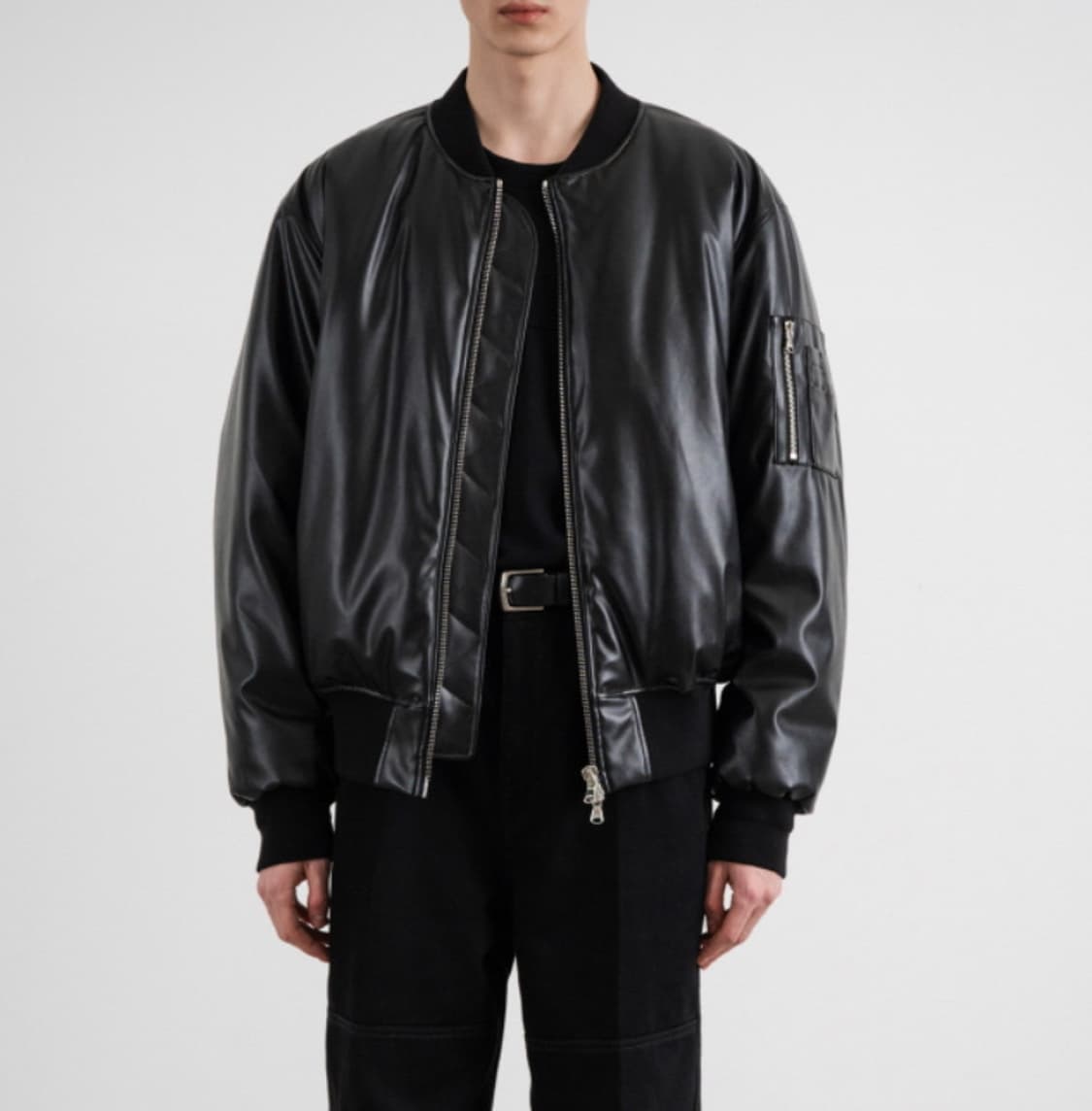 새상품(M)인사일런스 비건 레더 MA-1 블랙 상품이미지6