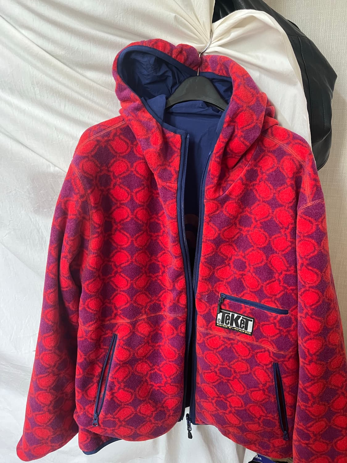 Teket 테켓 리버서블 플리스 레드/네이비 상품이미지3