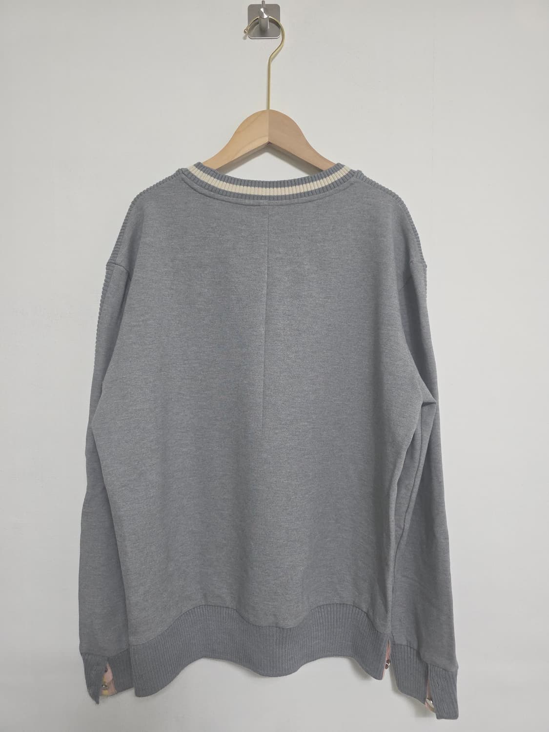 한섬 SYSTEM 시스템 옴므 그레이 니트 맨투맨 100 상품이미지2