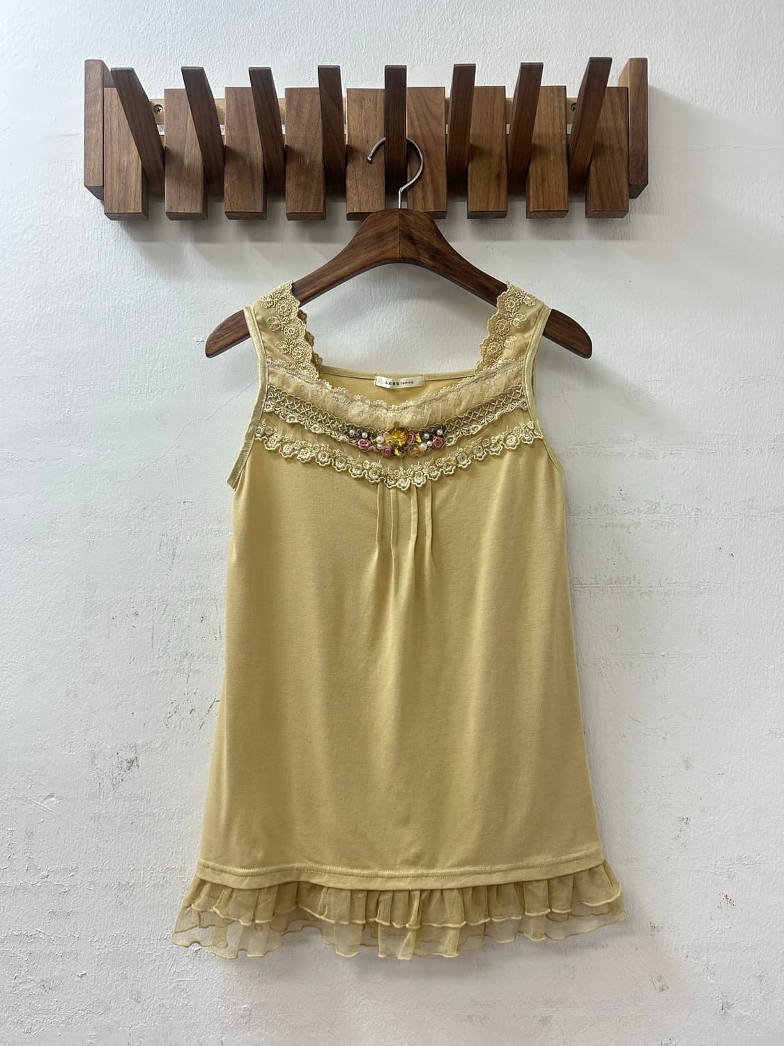 Axes femme 엑시즈팜 레이스 트리밍 슬리브리스 탑 상품이미지1