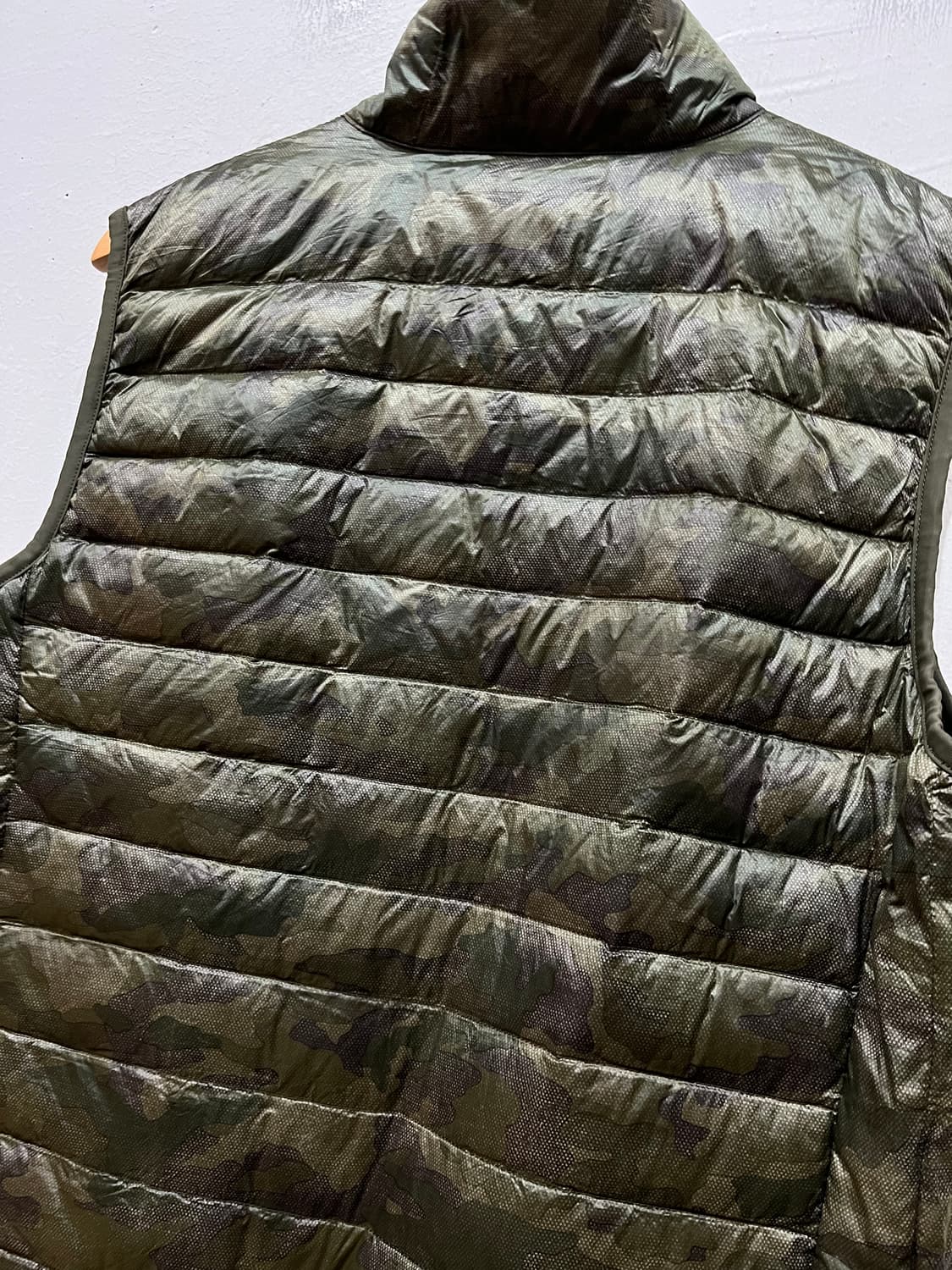 유니클로 밀리터리 다운 경량 패딩 베스트 조끼 M 상품이미지5