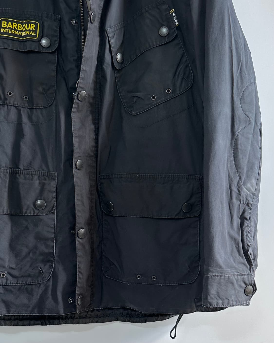 바버 인터네셔널 브레이큰 왁스드 코튼 모터사이클 자켓 (va.102) 상품이미지3