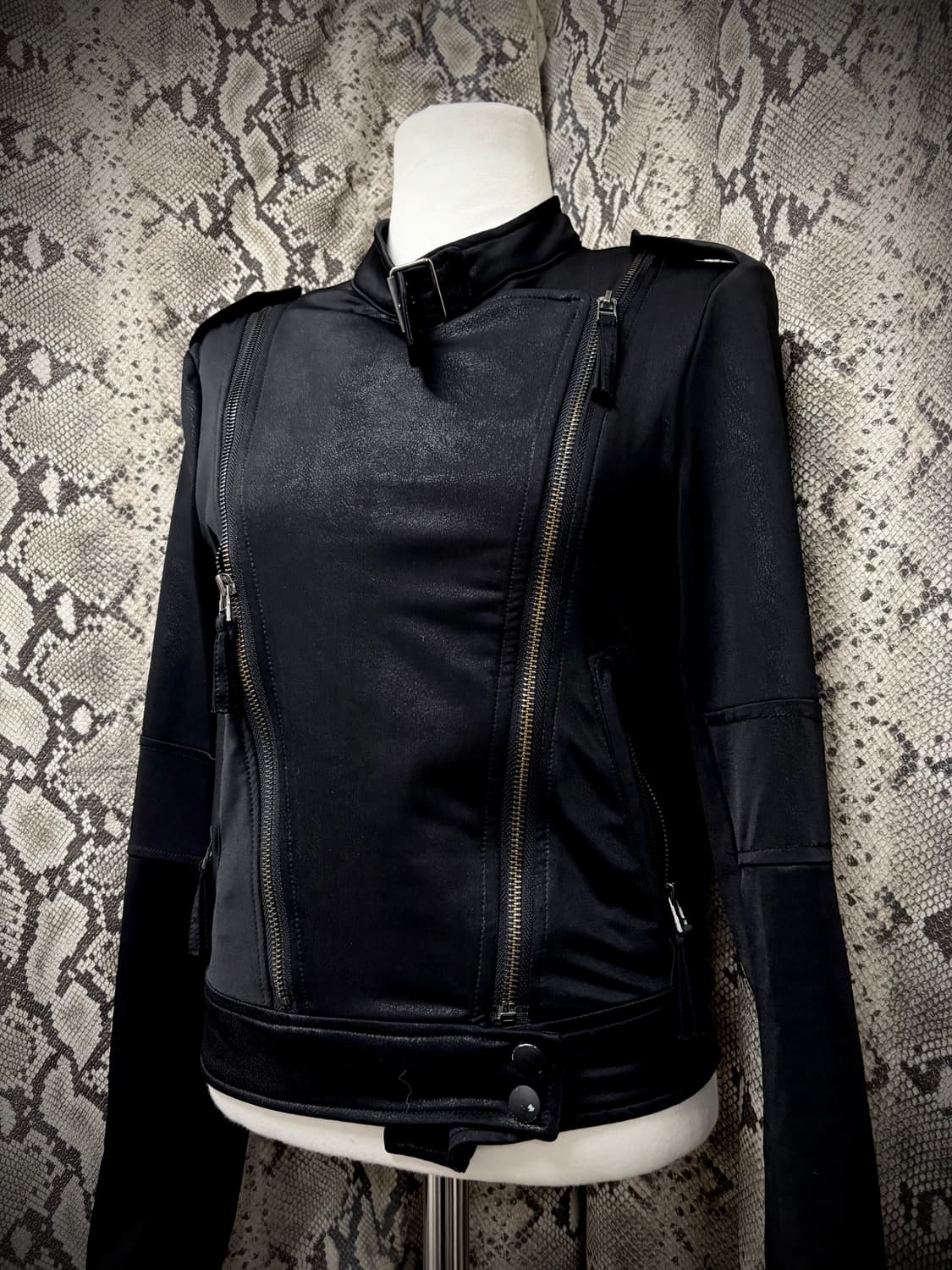 [00’s Utility] Zip Detail Neck Buckle Sl 상품이미지2