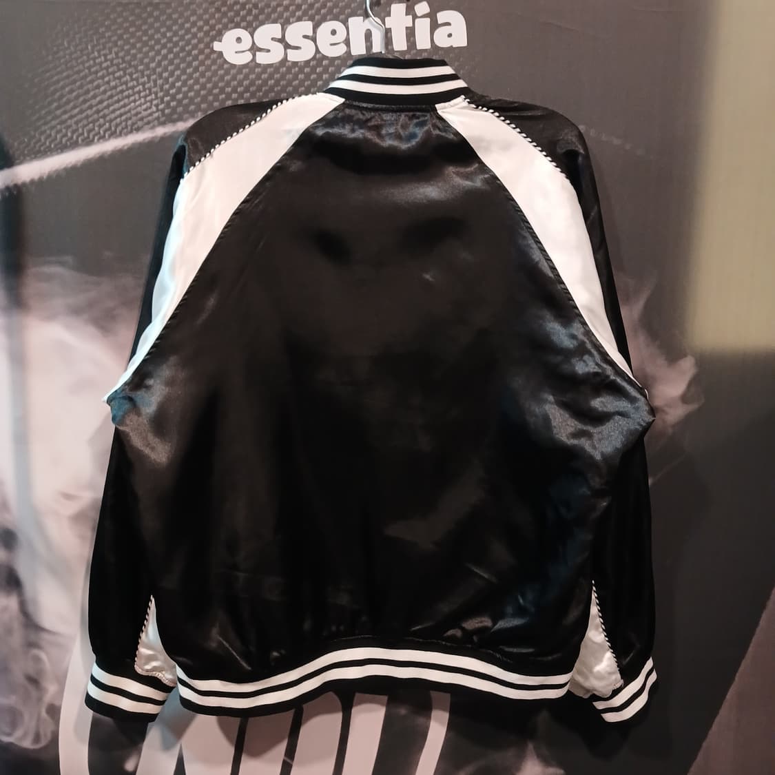 위캔더스 수베니어 자켓 스카쟌 상품이미지2