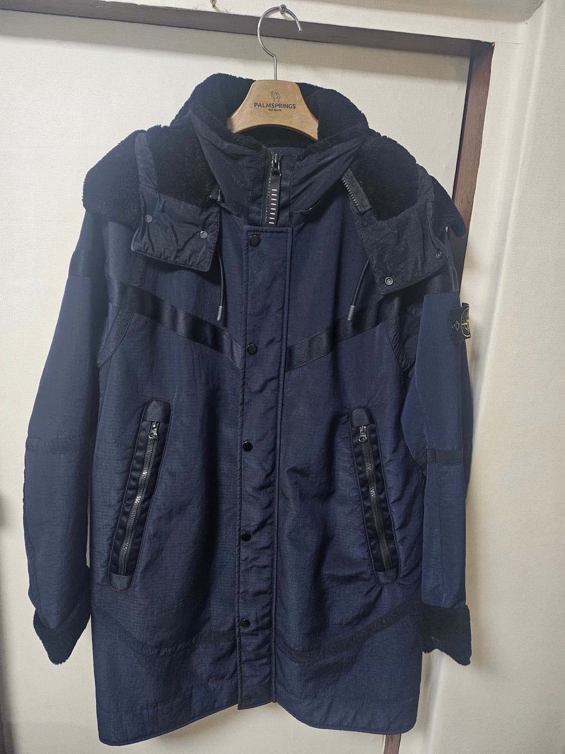 스톤아일랜드X나이키 랩 M 무스탕 코트 (105) 상품이미지2