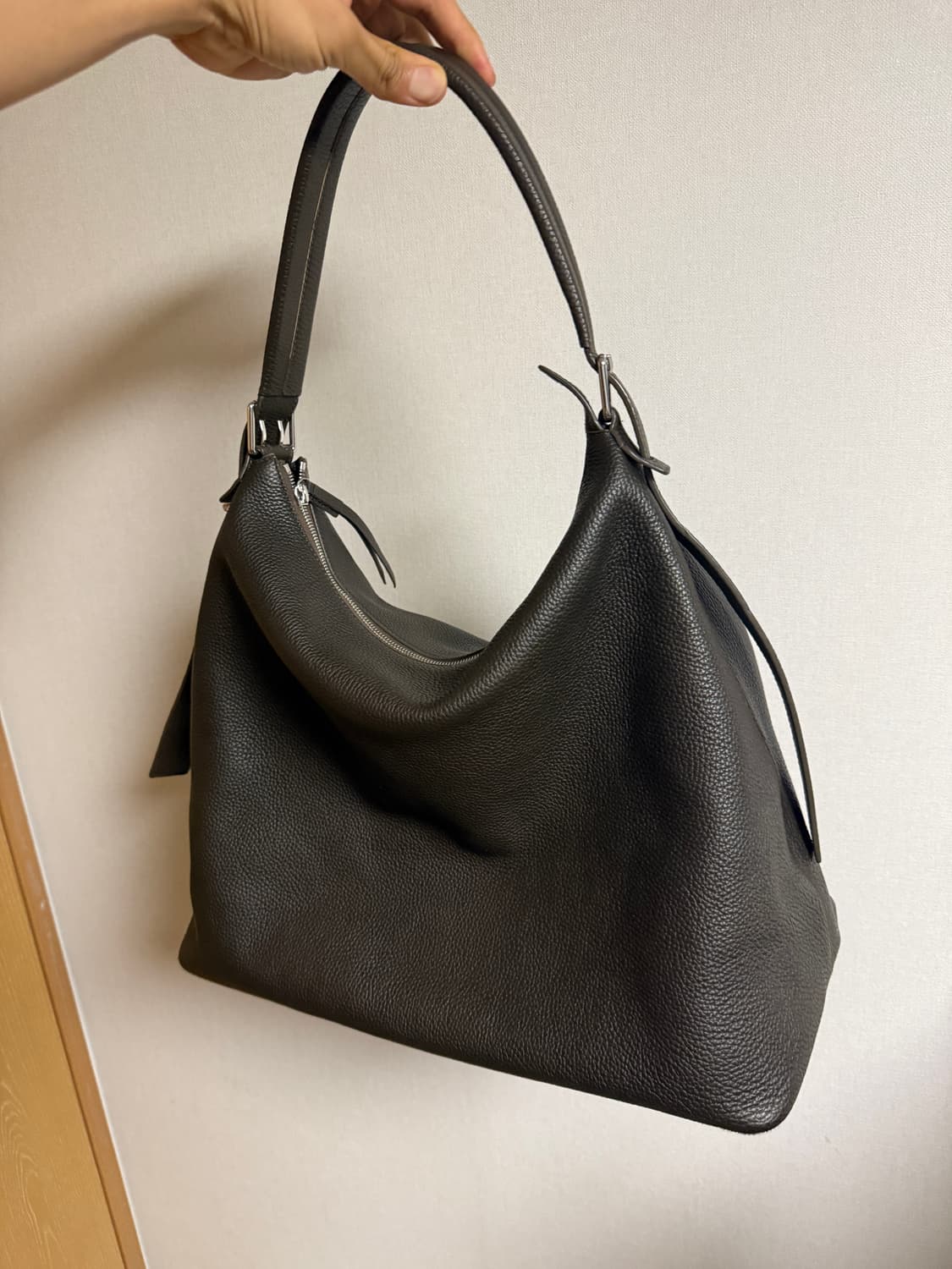 르메르 위켄드 벨트백 (다크브라운) 상품이미지2