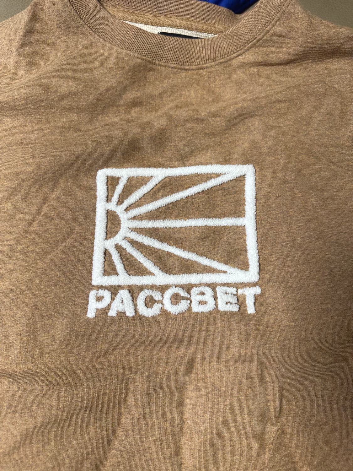 라스벳 스웻셔츠 판매합니다 상품이미지1