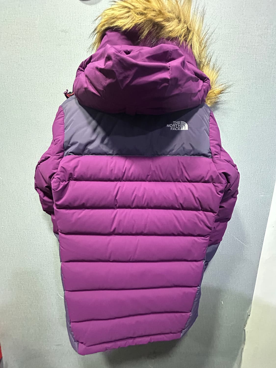 노스페이스 여성 Summit 패딩 80(S) 상품이미지6