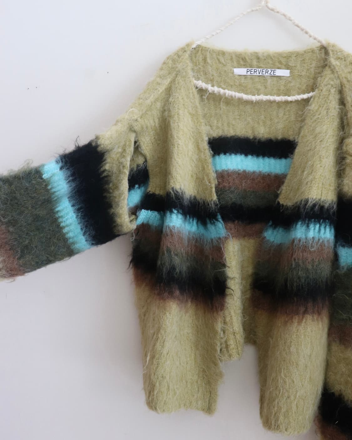 [Perverze] Double Stripe Knit Cardigan 상품이미지8