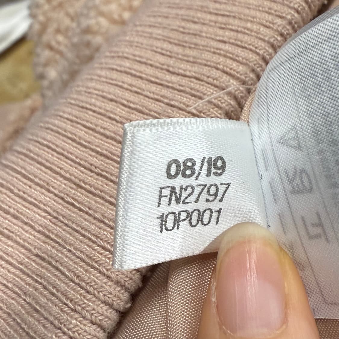 아디다스 딸기우유 핑크 뽀글이 후리스 상품이미지7