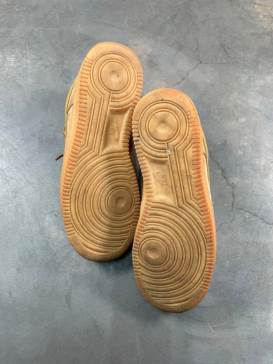 나이키 에어포스 머스타드 상품이미지5