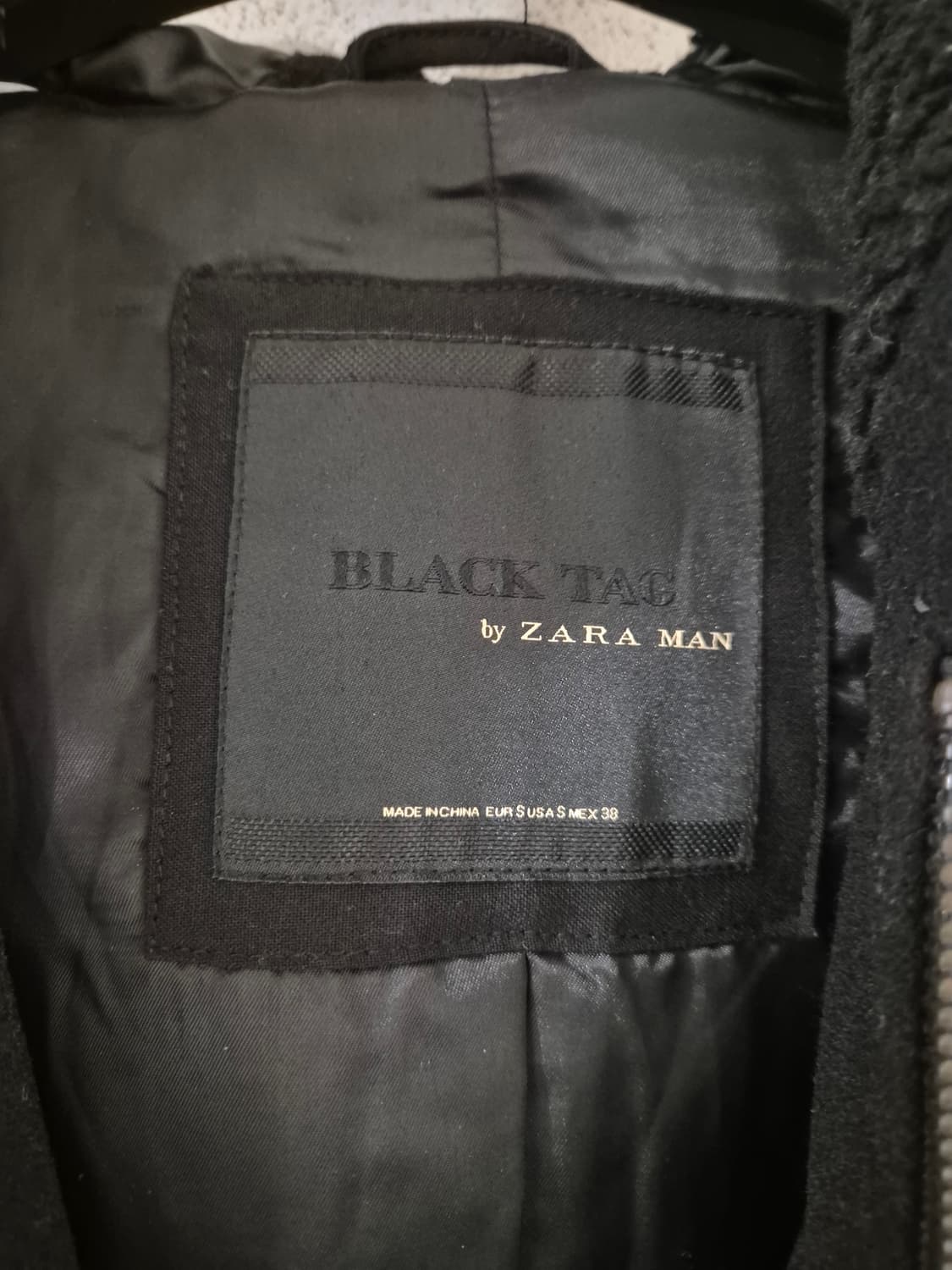 [55]자라 블랙택 여자 누빔 후드자켓 상품이미지4