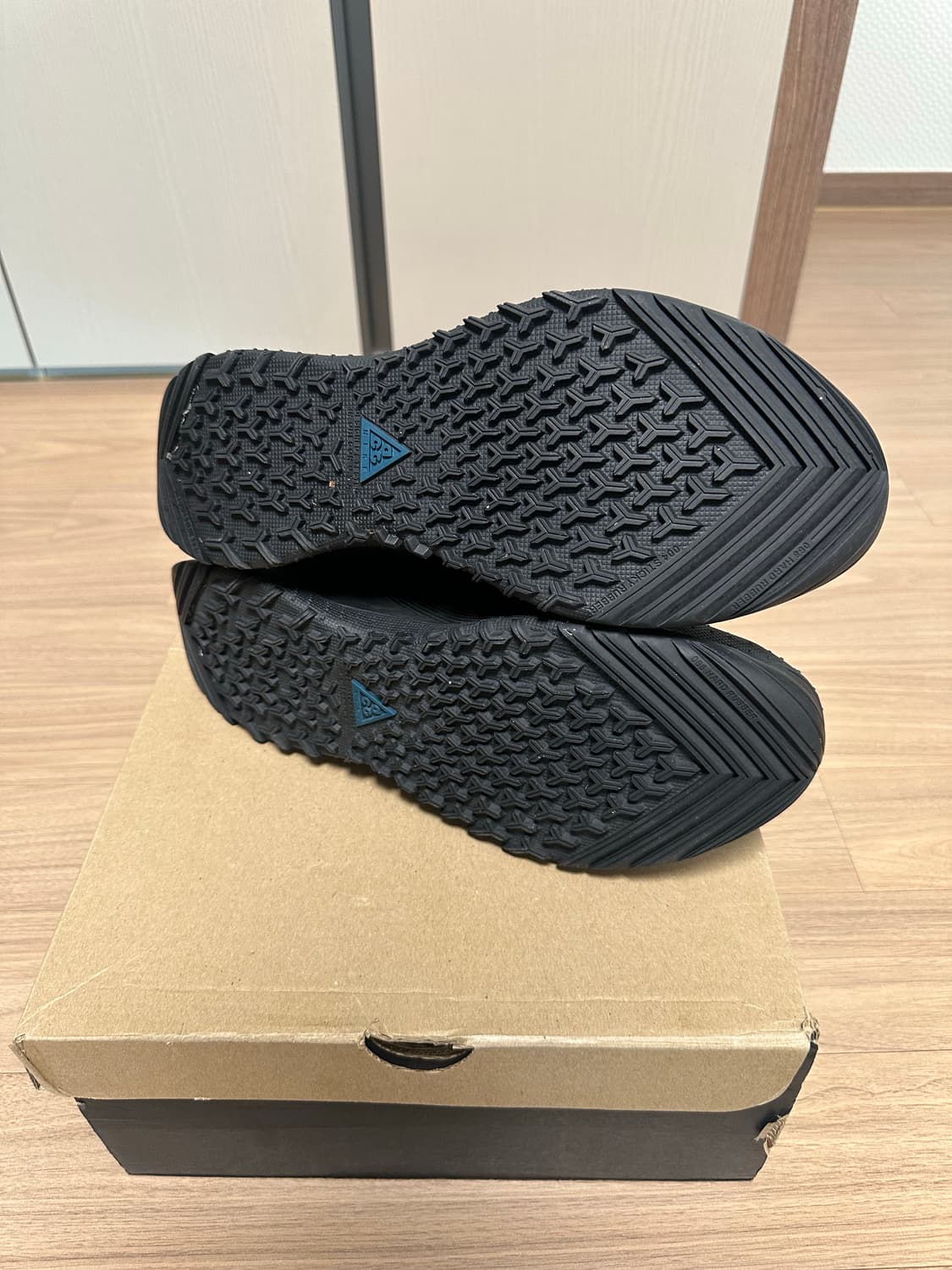 290 나이키 ACG 테라 안타틱 고어텍스 앤트러사이트 상품이미지7