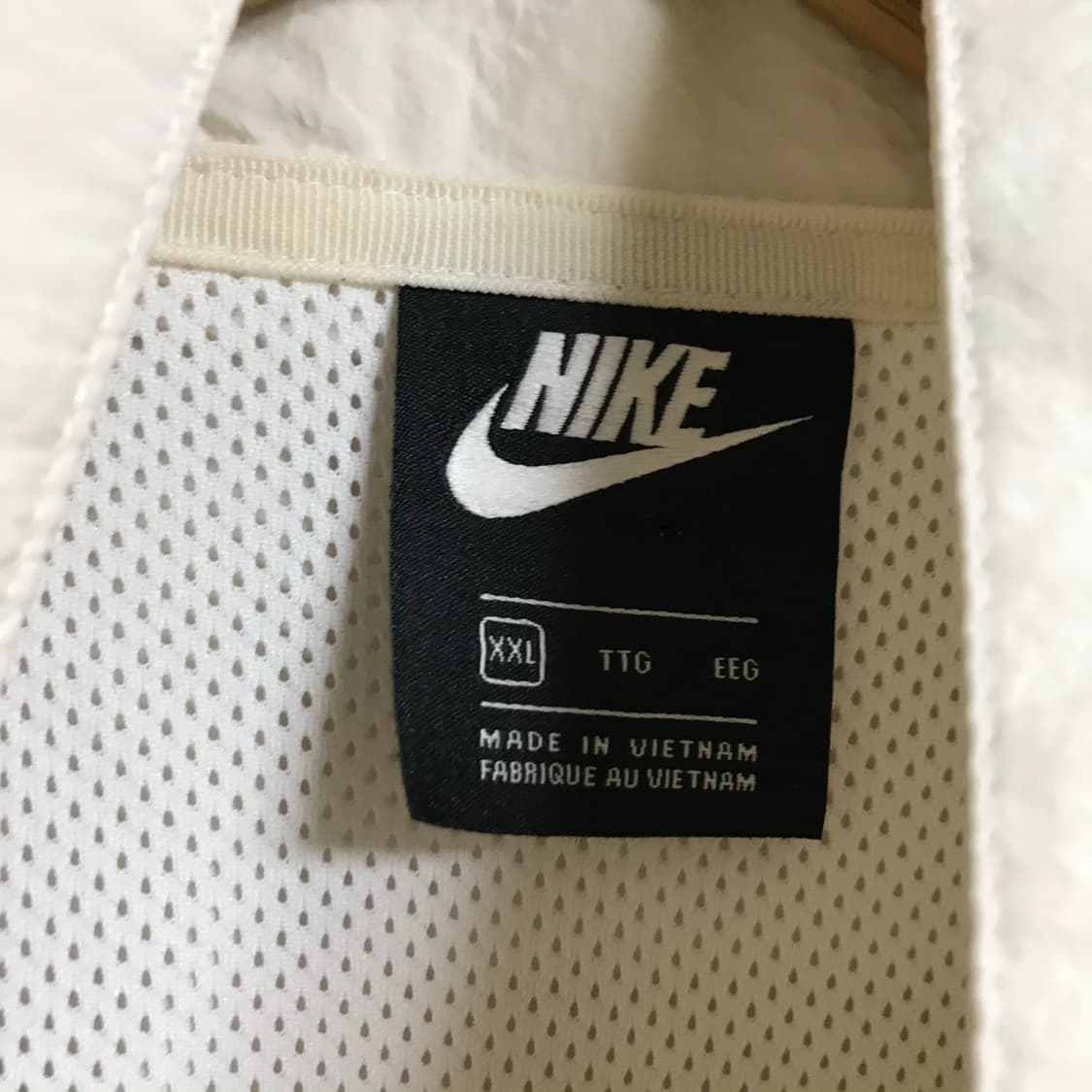 나이키 빅로고 바람막이자켓 상품이미지3