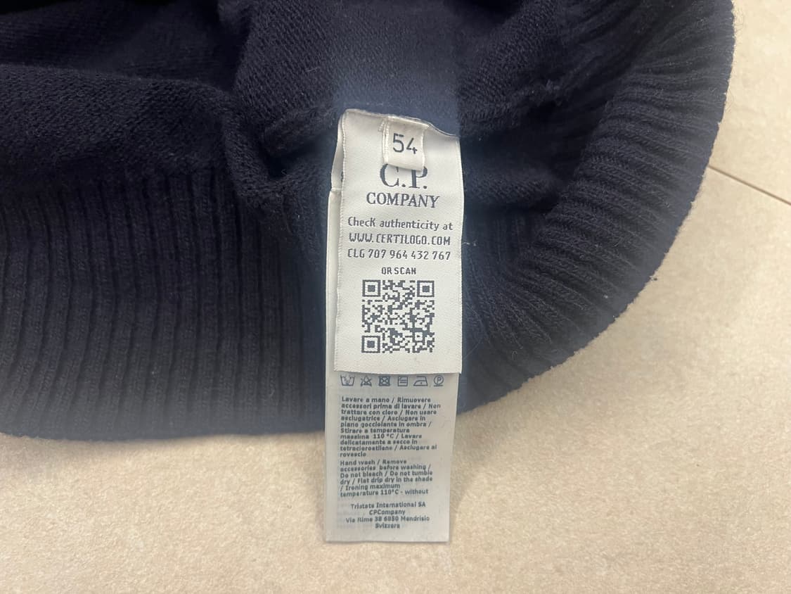 CP컴퍼니 니트 54사이즈 판매 상품이미지4