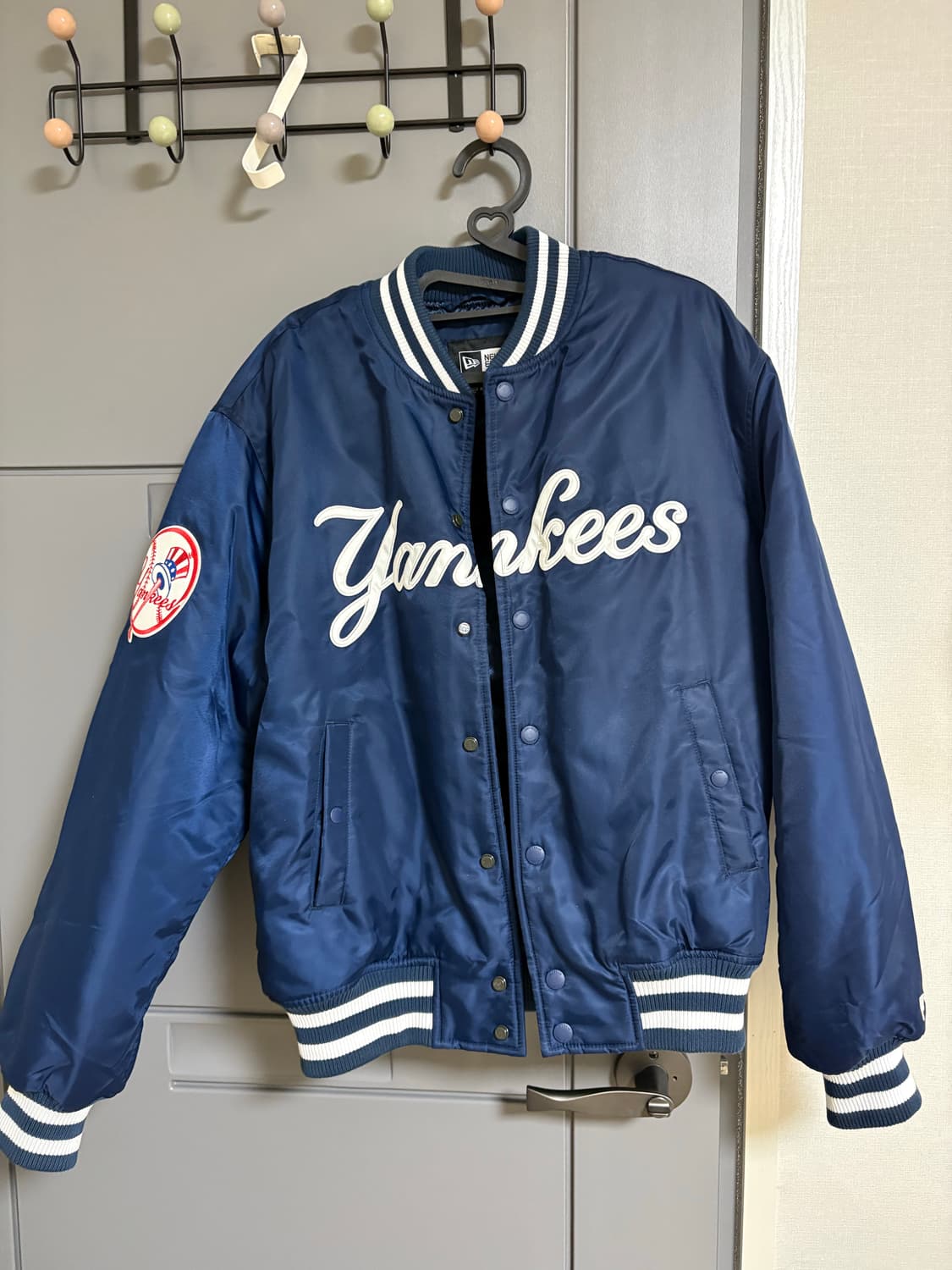 뉴에라 뉴욕 양키스 스타디움 자켓 네이비 상품이미지1