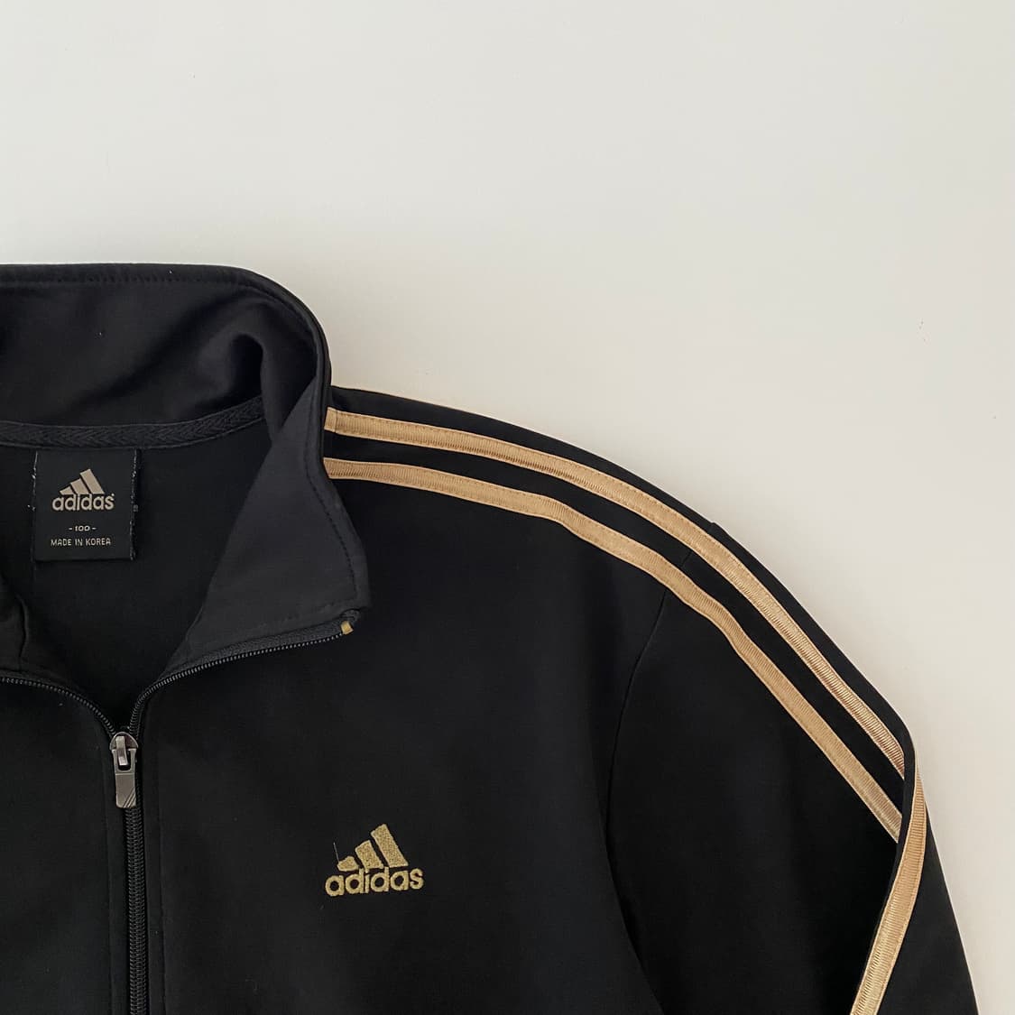 100) 아디다스져지 블랙골드 A0758 상품이미지5