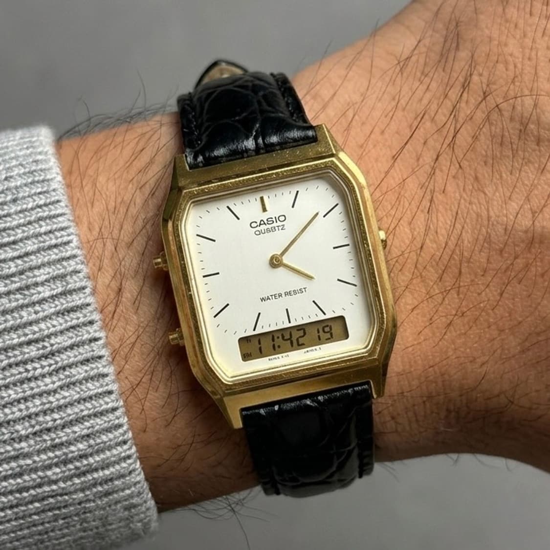 카시오 AQ-230 / Black & Gold edition 상품이미지1
