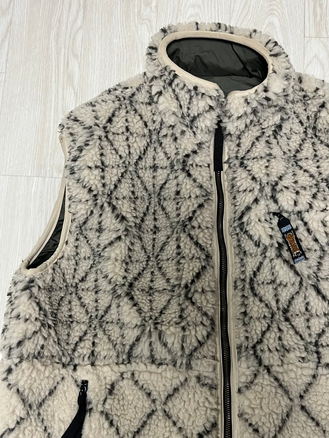 캐피탈 사시코 보아 플리스 리버시블 베스트 키나 리 상품이미지2