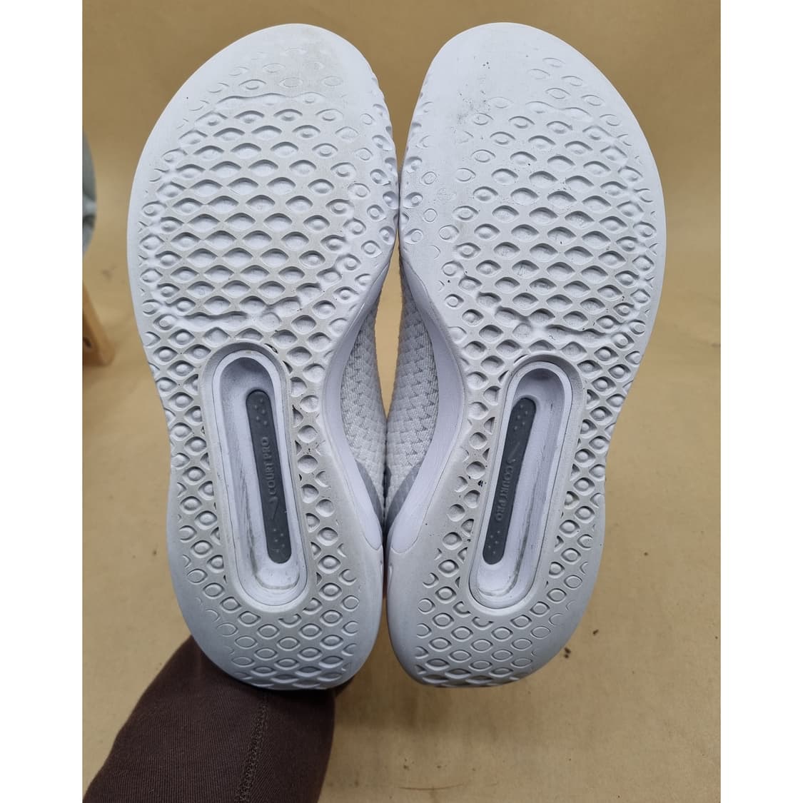 나이키 코트에어줌 프로 여성 테니스화 245 상품이미지3