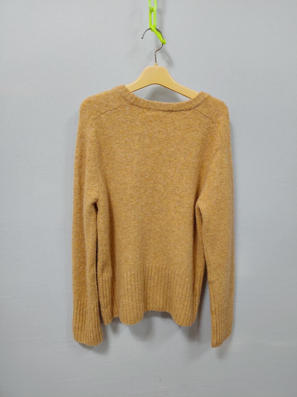 씨씨콜렉트 라운드넥 니트 스웨터 여성90 상품이미지2