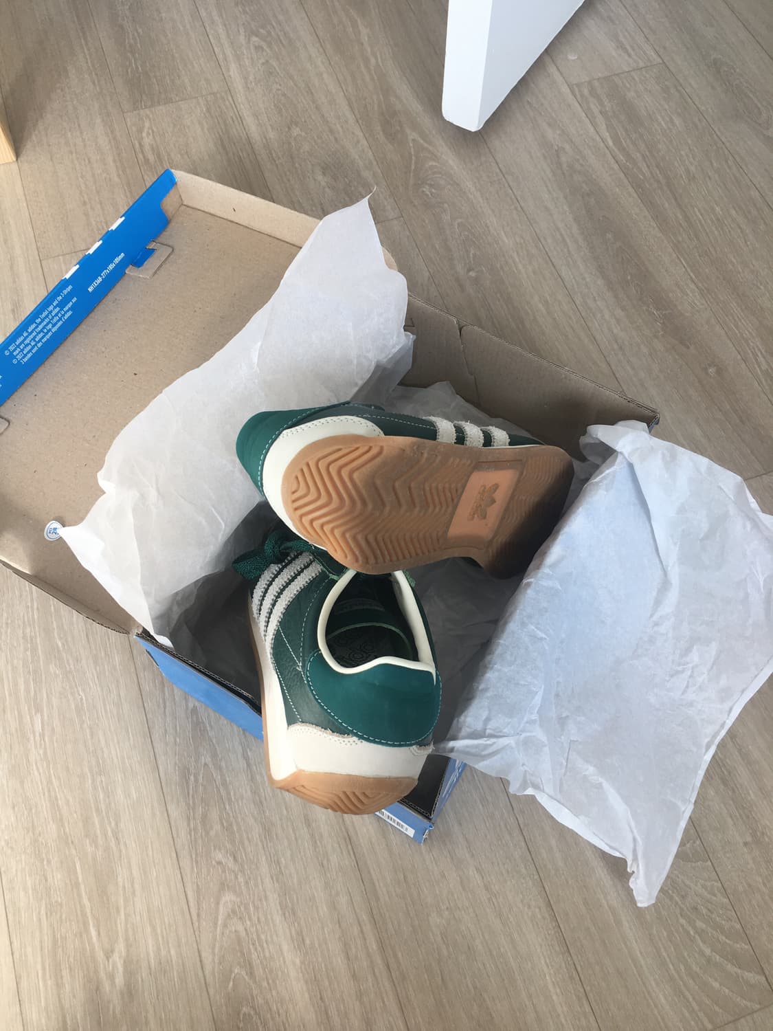 아디다스 컨트리 OG 스니커즈 , 그린 오프화이트 상품이미지5