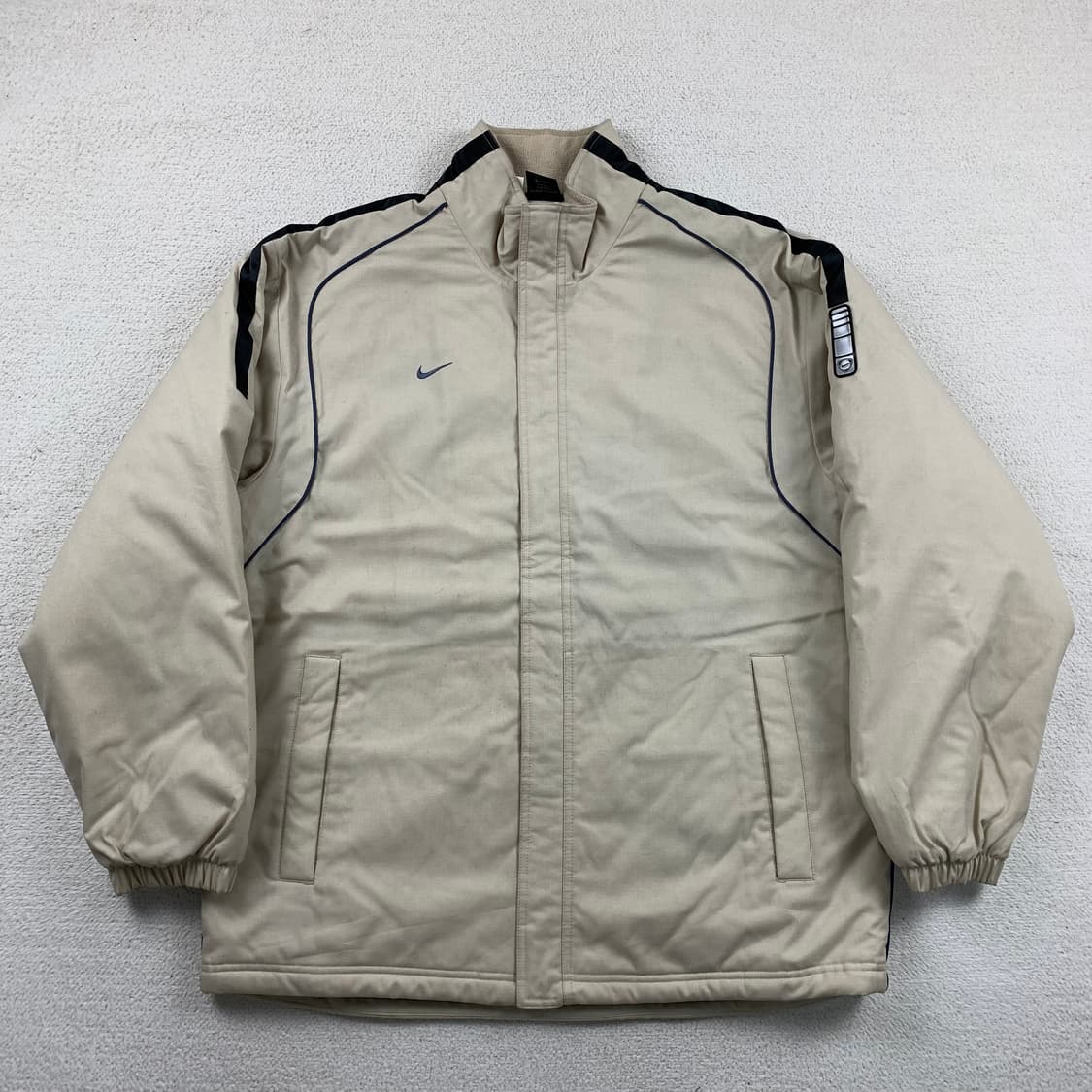 00s 나이키 스우시로고 폴리쉘 패딩 점퍼 오트밀베이지 상품이미지1