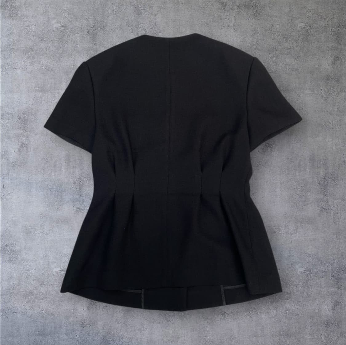 언더스탠딩 Understanding 블랙 노카라 슬림핏 반팔 자켓 S 상품이미지7