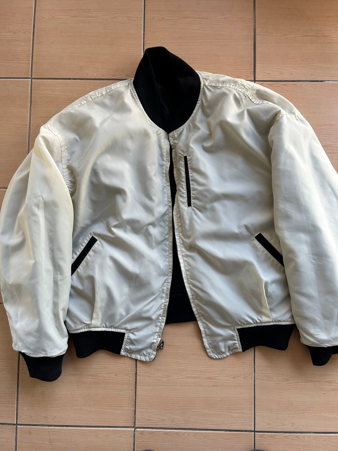 88FW 이세이미야케 스태프 봄버자켓 상품이미지5