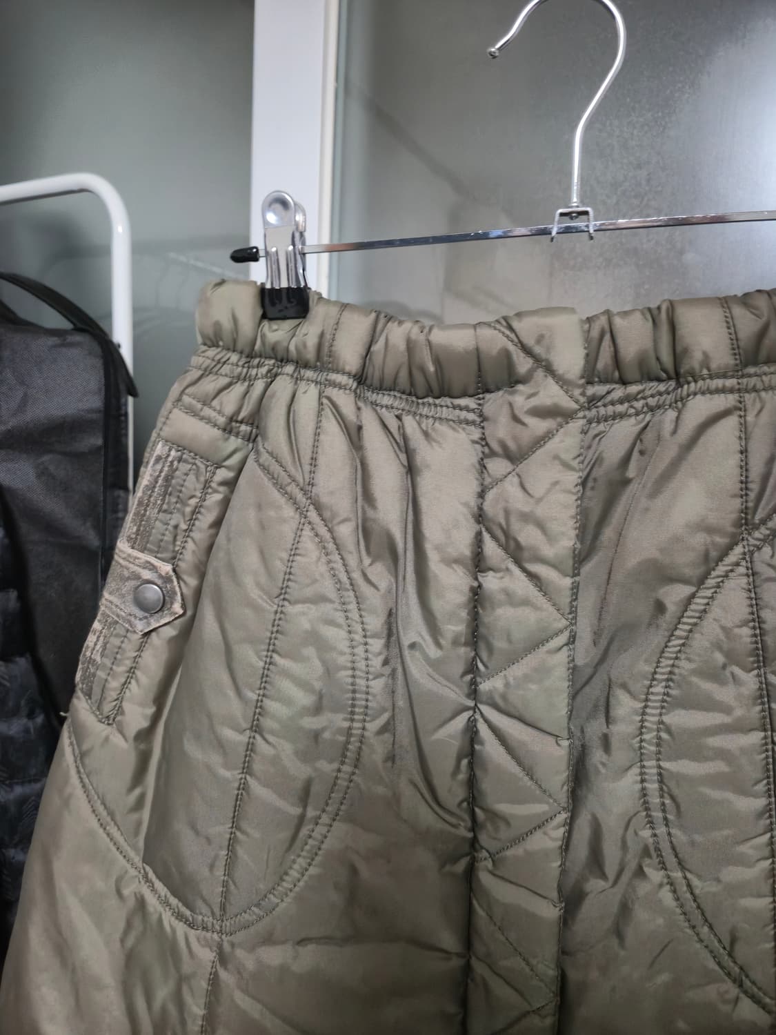 카키 패딩 랩 스커트 상품이미지4