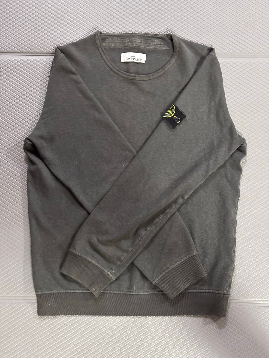 스톤아일랜드 맨투맨 차콜 M 상품이미지2