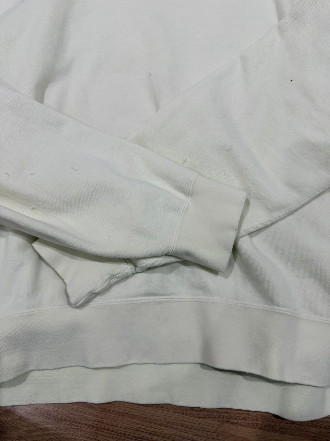 (3)visvim 비즈빔 스웨트 맨투맨 데미지드 라이트옐로우 상품이미지3