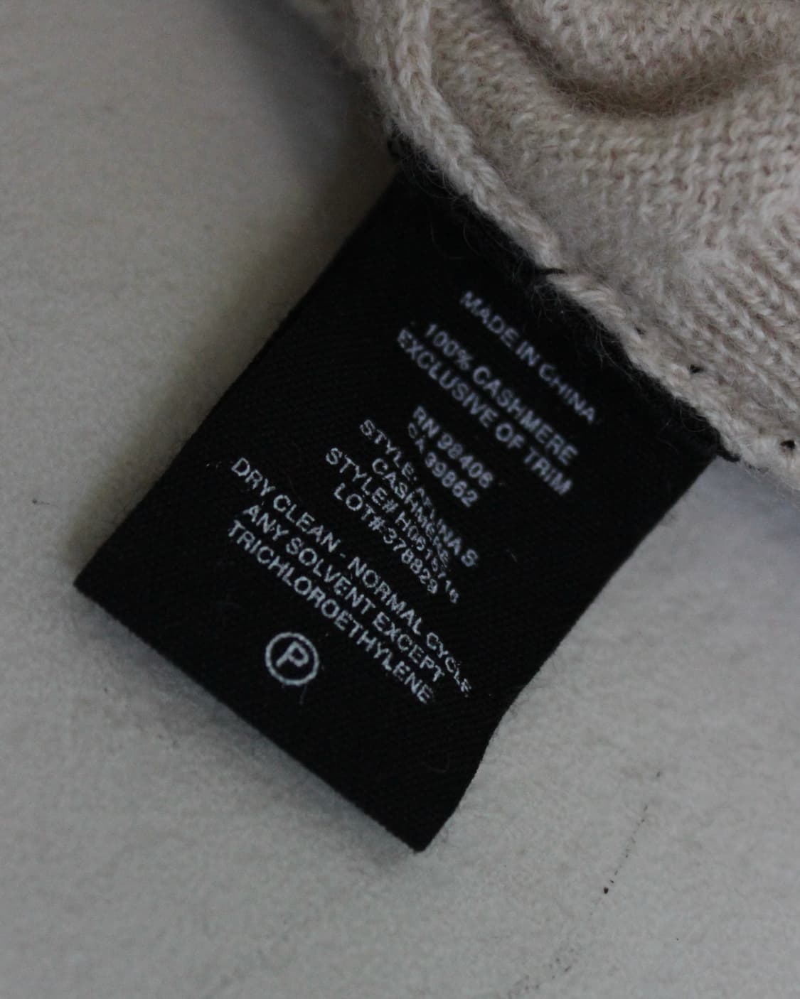 Theory cashmere off-shoulder top 상품이미지9