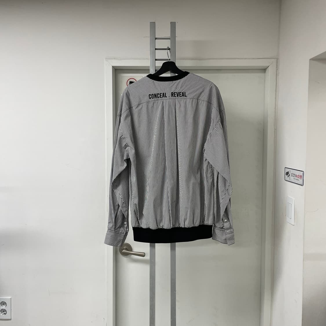 준지 스트라이프 셔츠 맨투맨 46 상품이미지8