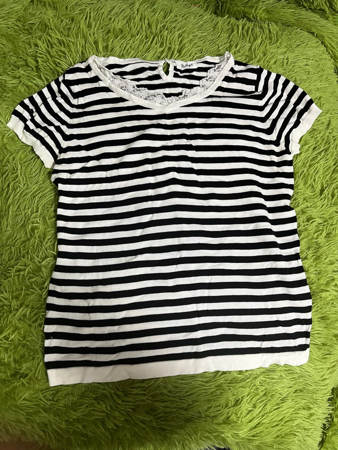 레이어드 반팔 레이스 스트라이프 니트 상품이미지1