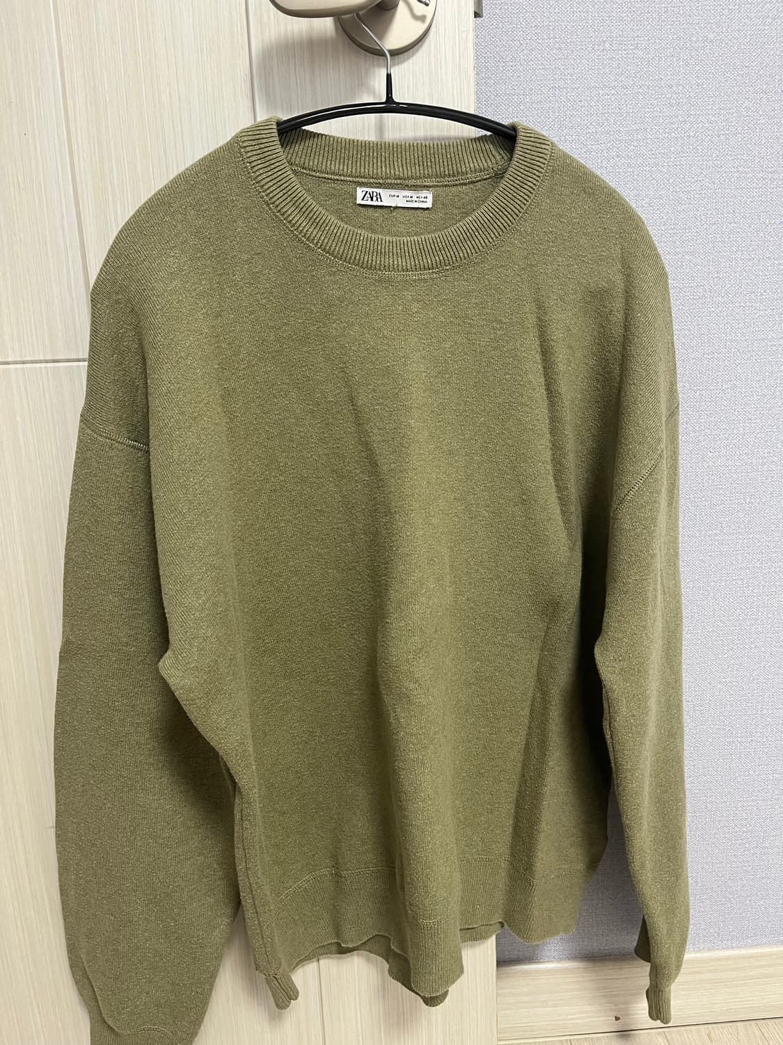 자라 니트 판매합니다. 상품이미지1