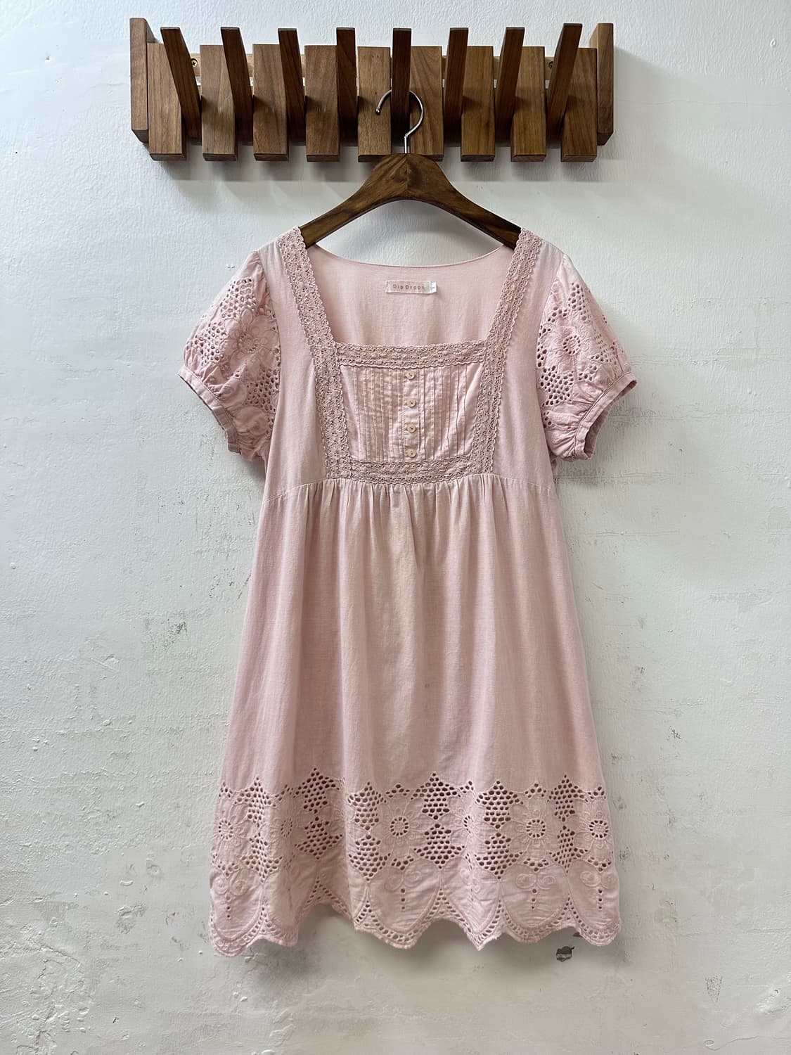 일본빈티지 뮤트 핑크 코튼 레이스 펀칭 디테일 반팔 블라우스 상품이미지1