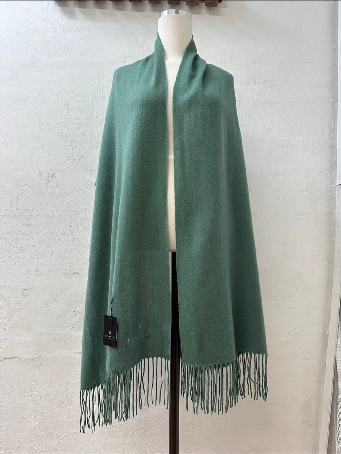 택있는새상품 LANVIN 랑방 캐시미어 100% 숄 머플러 상품이미지4