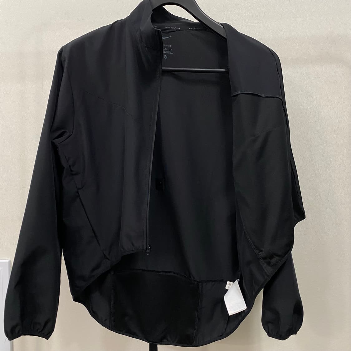 나이키 신형 우먼 러닝 우븐 자켓 상품이미지8