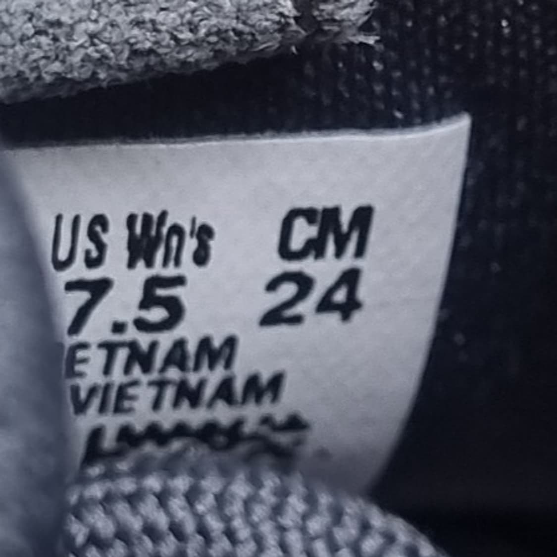 푸마 썬더2.0 여성운동화240  상품이미지6