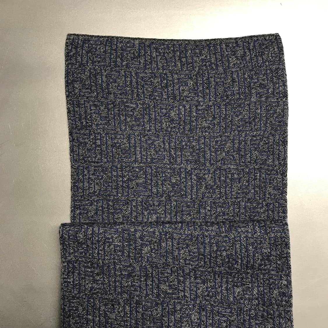 펜디 로고 네이비/그레이 머플러 상품이미지4