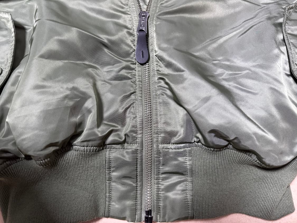 알파인더스트리 ma-1 XL 카키 상품이미지4