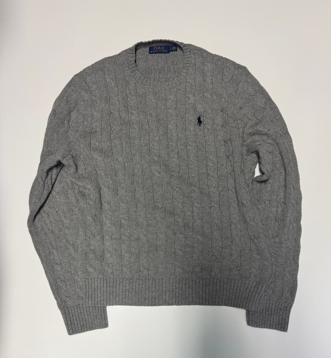 정품!! 폴로 랄프로렌 신형 라벨 케이블 니트 L 그레이 상품이미지1