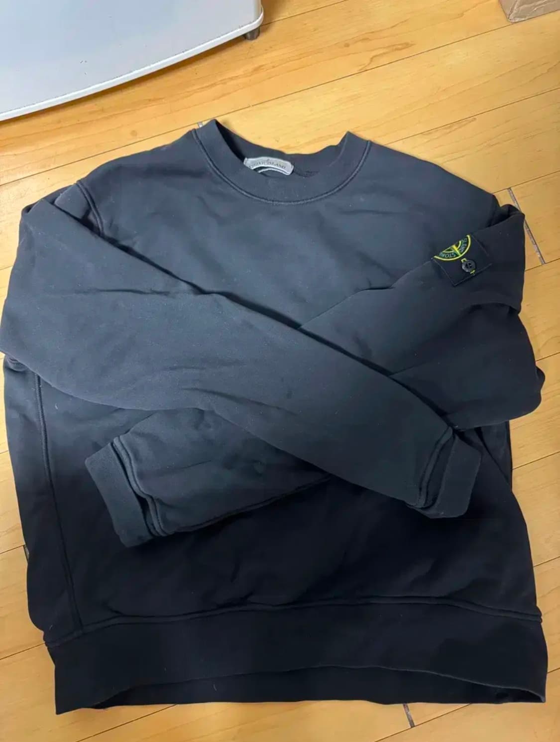 스톤아일랜드 맨투맨 블랙ss 상품이미지1