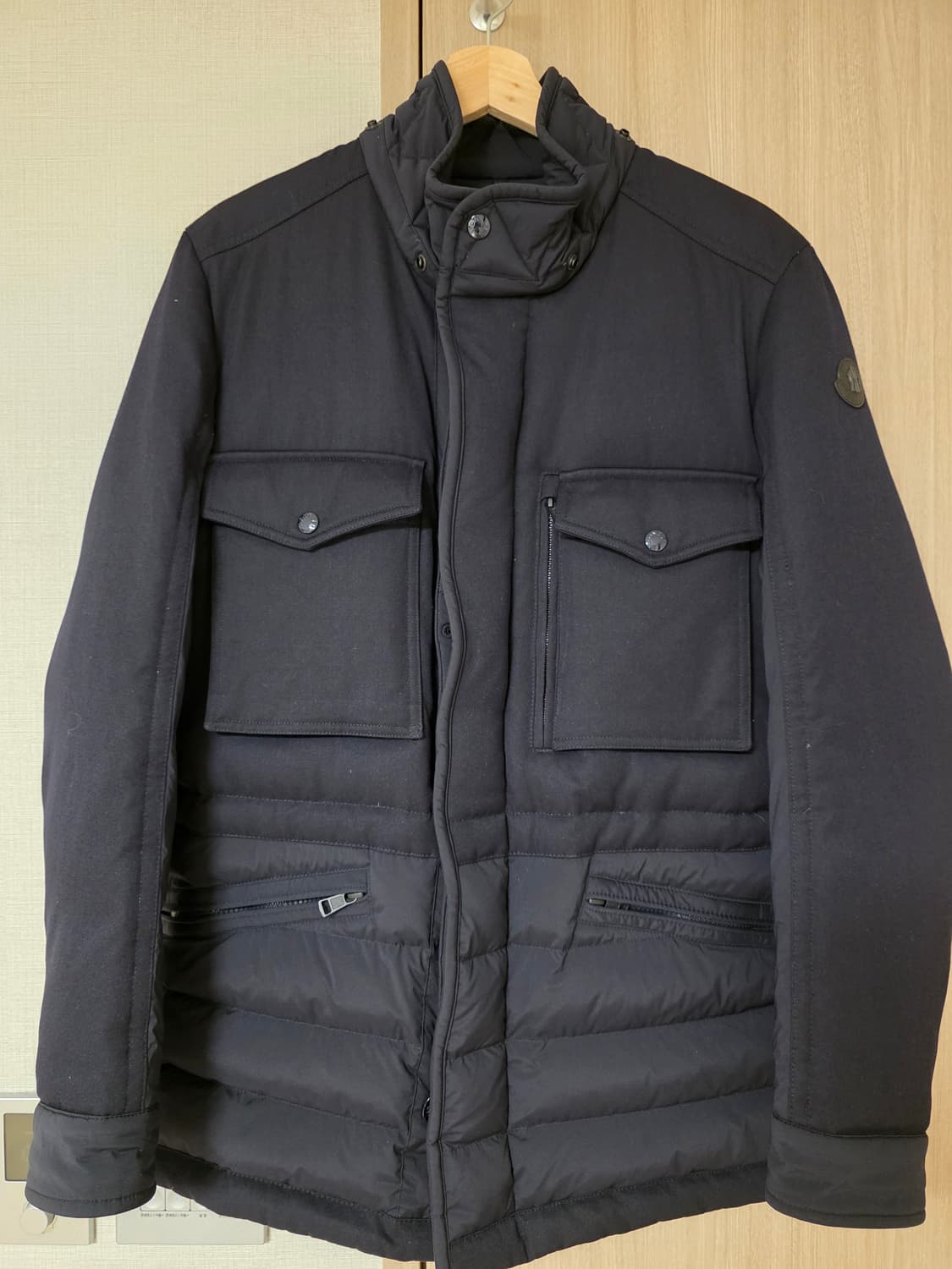 몽클레어 슈렉호른 남성 경량 패딩 상품이미지1